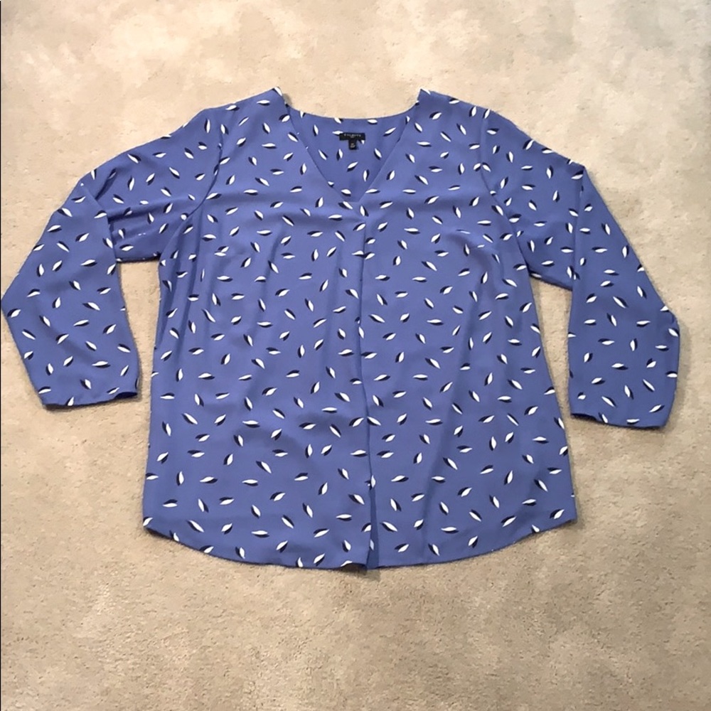 Flattering blue 1x Talbots blouse